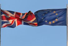 Brexit: Gina Miller prova a mettere la May spalle al muro