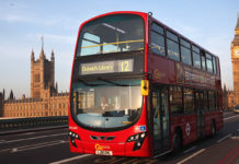 Londra, gli autobus che vanno a caffè