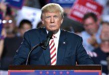 La settimana di Trump tra un’Inghilterra in fermento e un’Europa impaziente