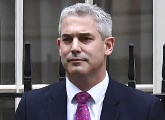 Brexit: May va avanti. Dopo 4 dimissioni ecco due nuovi ministri