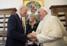 G20: Joe Biden stretta di mano con il Papa e Mattarella simbolo di rinasciata e continuita’ italoeuropeo londononeradio italiani londra