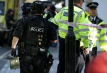 Londra: agenti accoltellati nel centro di Londra sale la tensione per il funerale di Elisabetta II Londonone radio sky