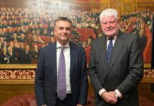 Trasporti, vm Rixi a Londra incontra Segretario di Stato britannico e business community Trasporti, vm Rixi a Londra incontra Segretario di Stato britannico e business community