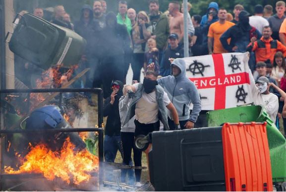 Italoeuropeo LondonOENRadio riot in UK Italoeuropeo LondonOENRadio riot in UK