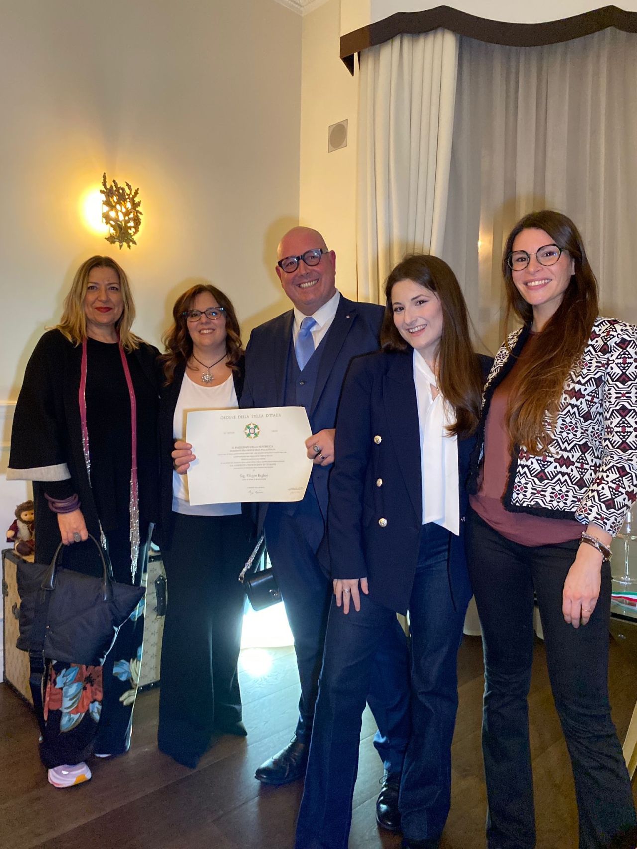 LondonONE radio italoeurpeo Philip Baglini cavaliere della Repubblica italiana 