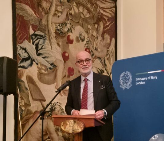 “The Pulse of Progress. Italian Ideas that Transform”: l’Italia dell’innovazione protagonista in Ambasciata a Londra con il fondatore di Wikipedia, Jimmy Wales,