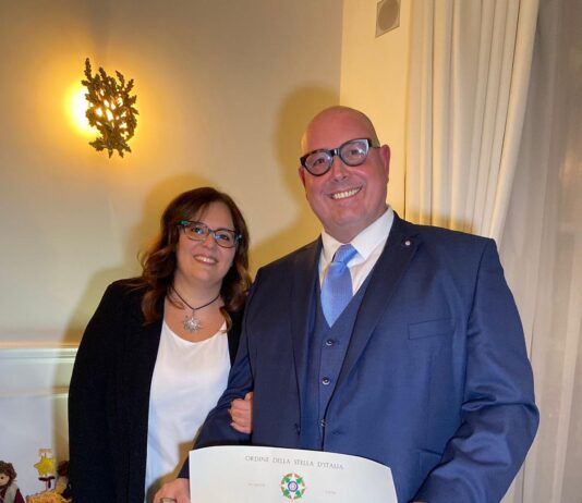 Philip Baglini nostro editore insignito del titolo di Cavaliere della Repubblica Italiana. Dalla Toscana a Londra con sacrifici e determinazione LondonONE radio italoeurpeo Philip Baglini cavaliere della Repubblica italiana