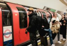 Metro di Londra: aumentano le tariffe dal 1° marzo 2026