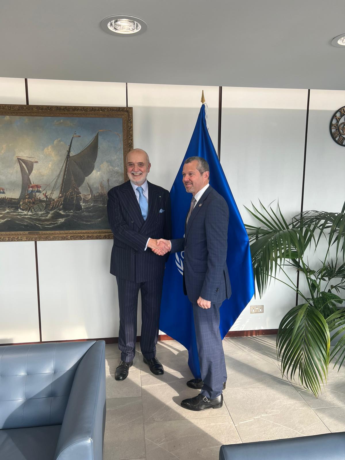LondonONE radio- Italoeuropeo L'Ambasciatore d'Italia a Londra ha incontrato il segretario Generale dell'Organizzazione Marittima internazionale per un saluto di commiato al termine del suo mandato